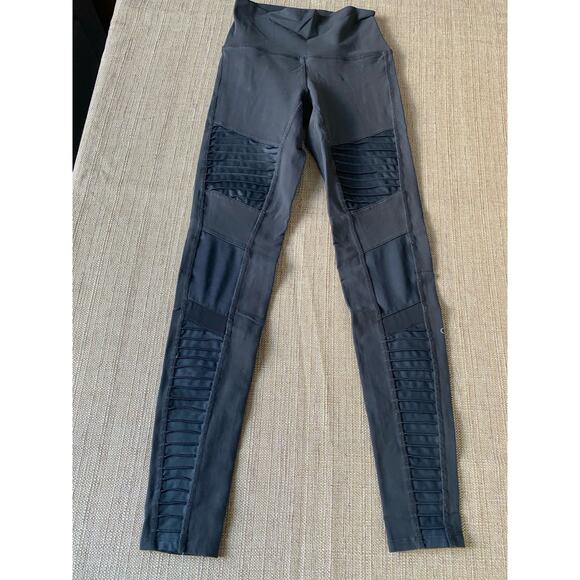 Alo Yoga Mid-Waist Moto Legging Stormy Heather Glossy XS/S - Picture 1 of 7